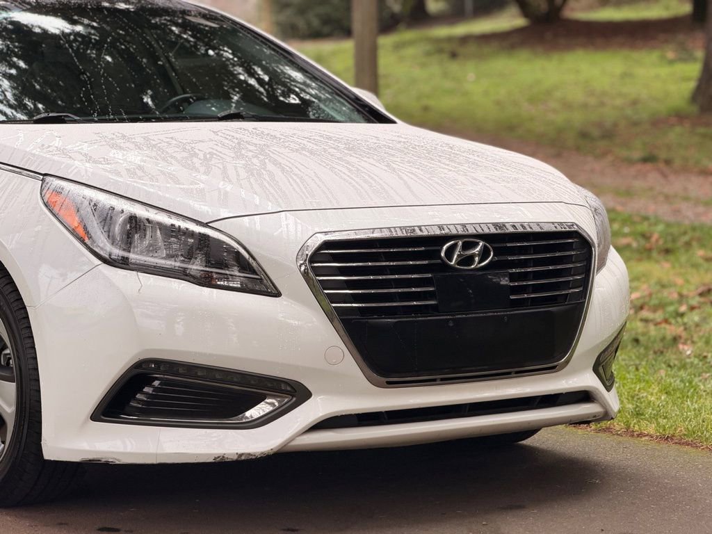 Used 2017 Hyundai Sonata Limited w/ Ultimate Package 02 image 9