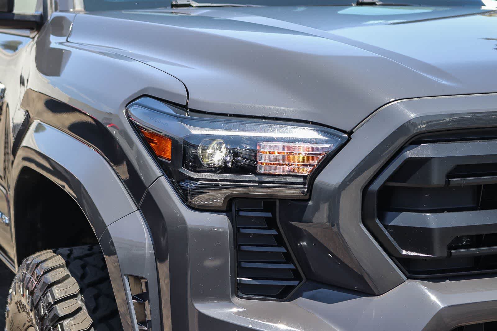Used 2024 Toyota Tacoma SR5 RWD image 8