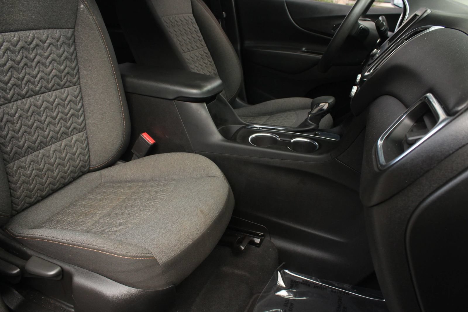 Used 2022 Chevrolet Equinox LT FWD image 28