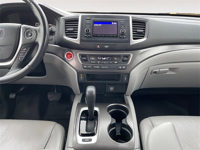 Used 2017 Honda Ridgeline RTL image 11