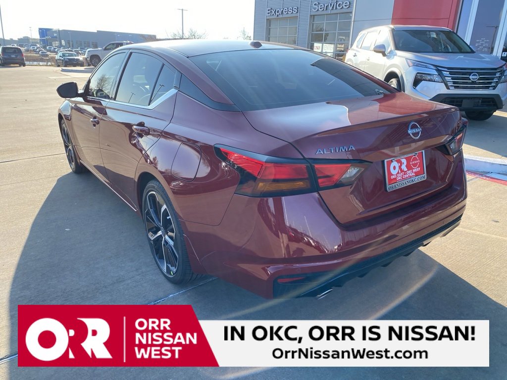 New 2025 Nissan Altima 2.5 SR w/ SR Premium Package image 3