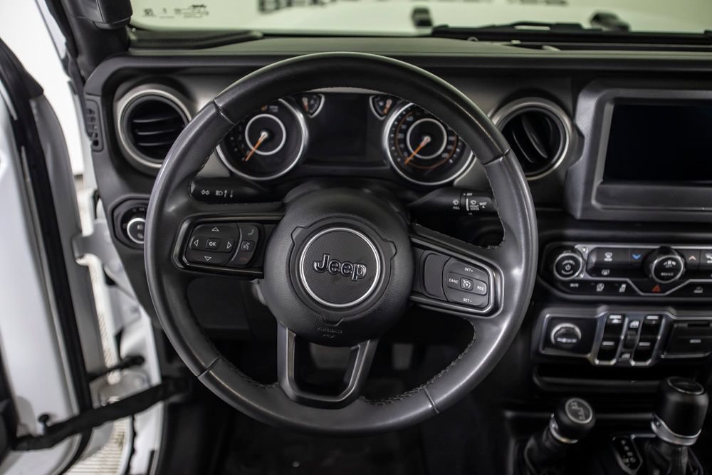 Used 2023 Jeep Gladiator Sport AWD/4WD image 21