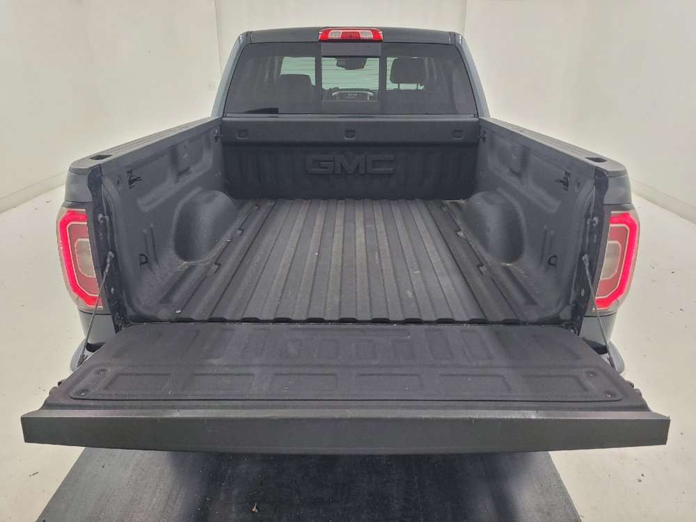 Used 2018 GMC Sierra 1500 SLT AWD/4WD image 29