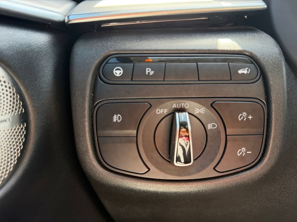 Used 2022 INFINITI QX50 Essential FWD image 25