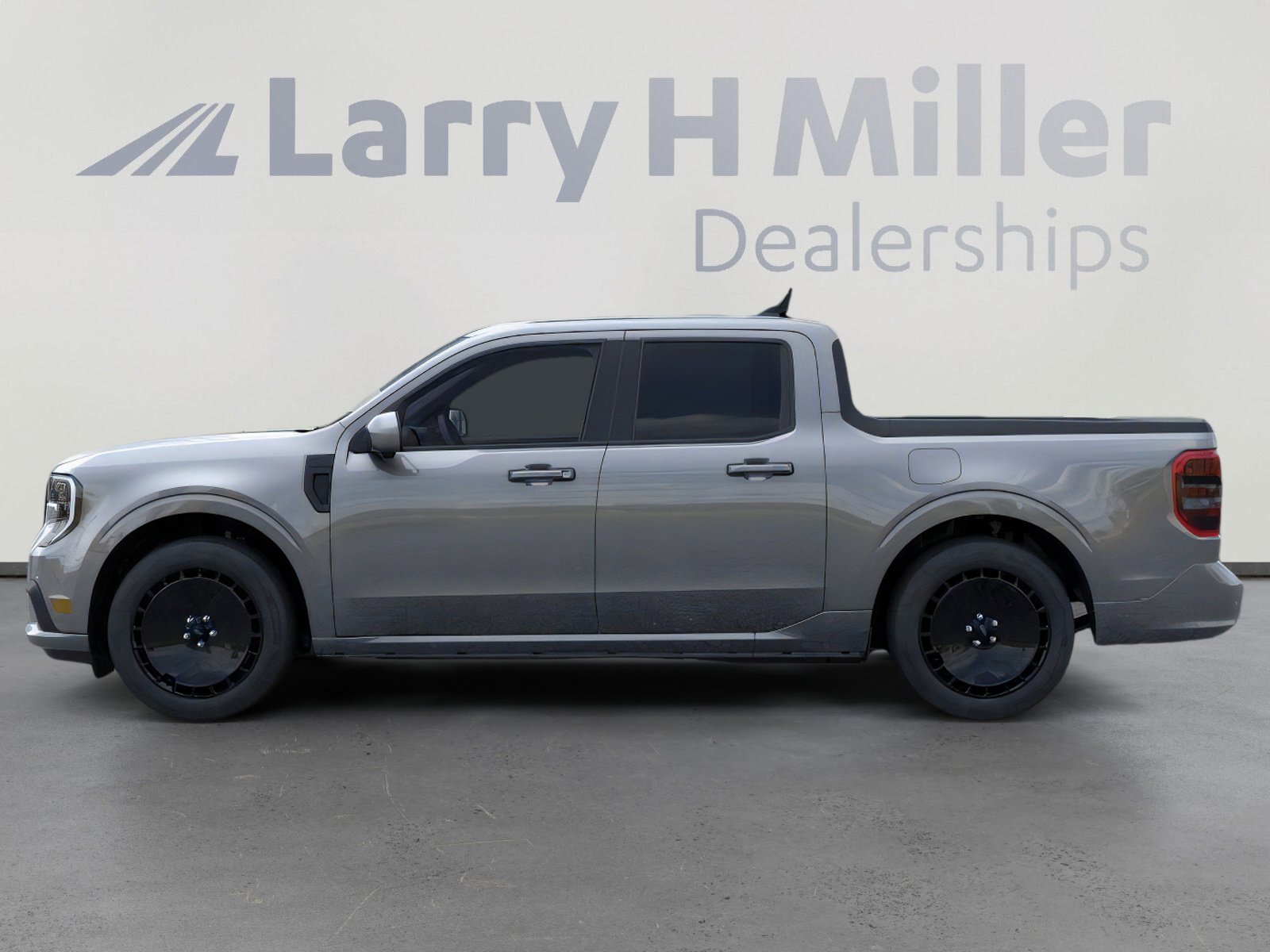 New 2025 Ford Maverick Lobo image 3