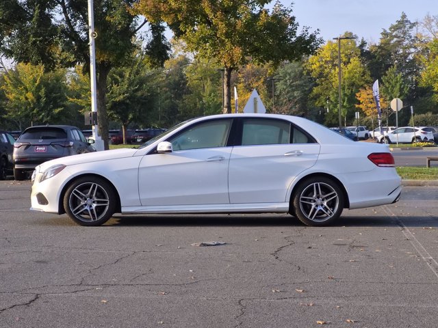 Used 2014 Mercedes-Benz E 350 4MATIC Sedan image 8