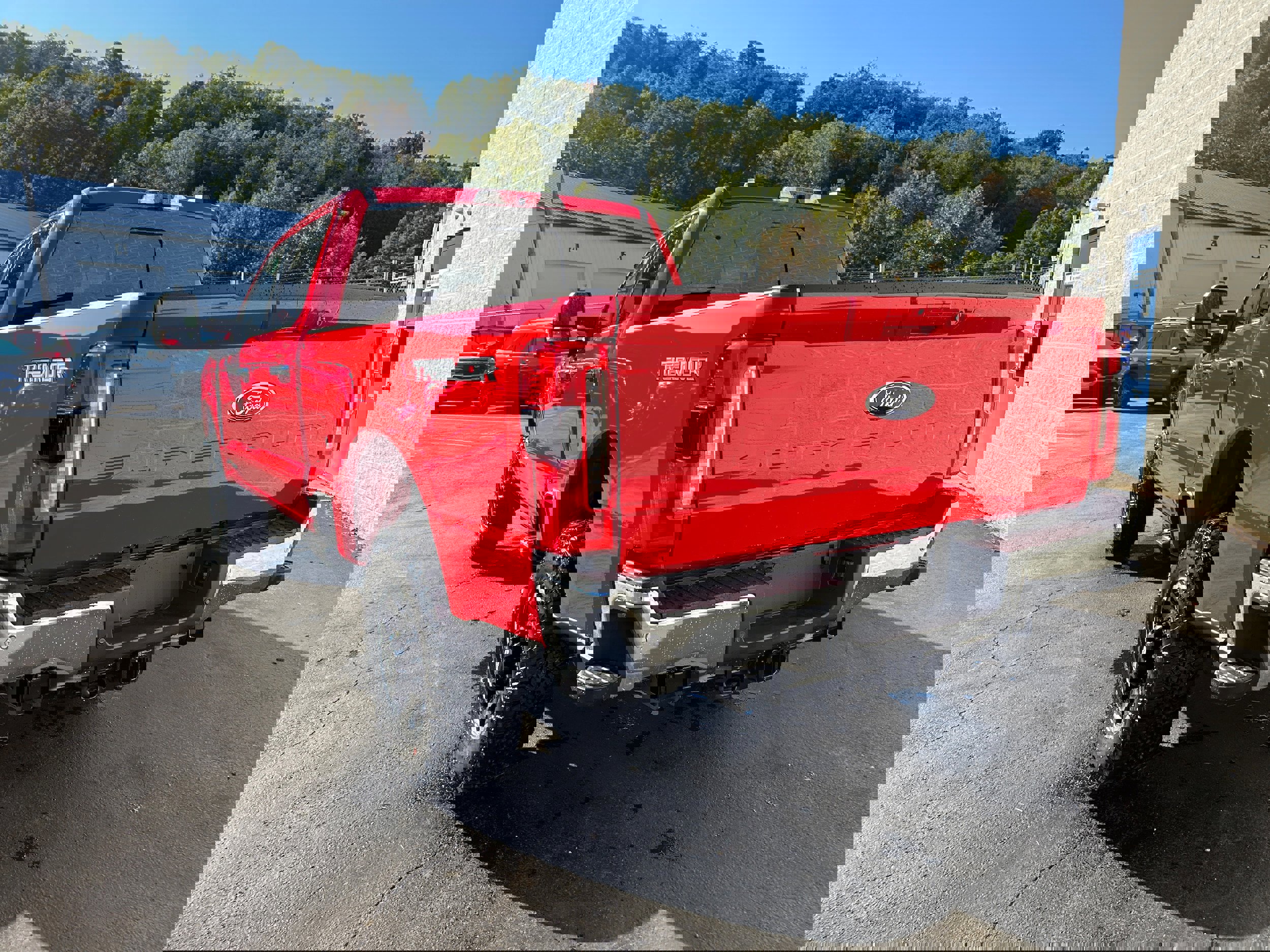 New 2026 Ford F350 Lariat image 11