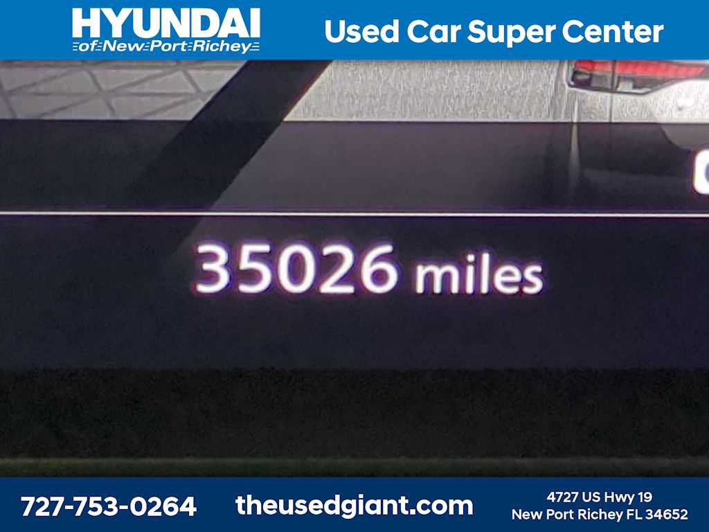 Used 2023 Nissan Pathfinder Platinum FWD image 34