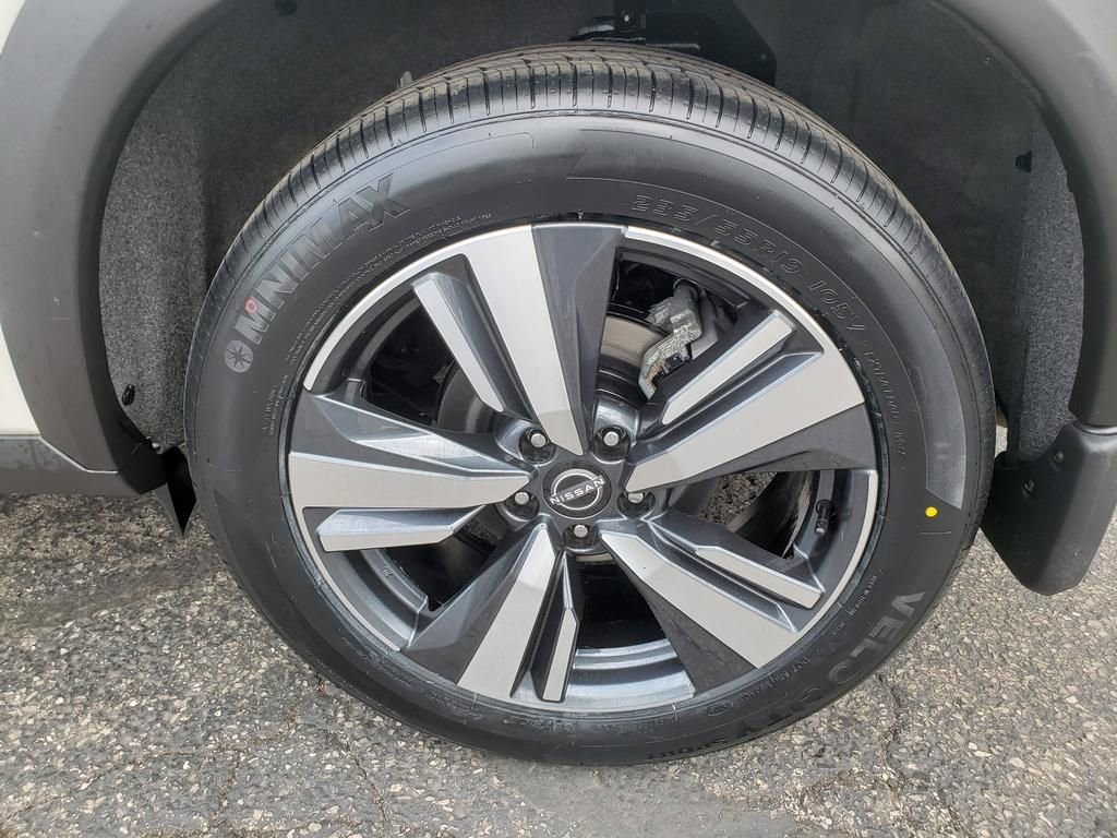 Certified 2023 Nissan Rogue SL w/ SL Premium Package image 43