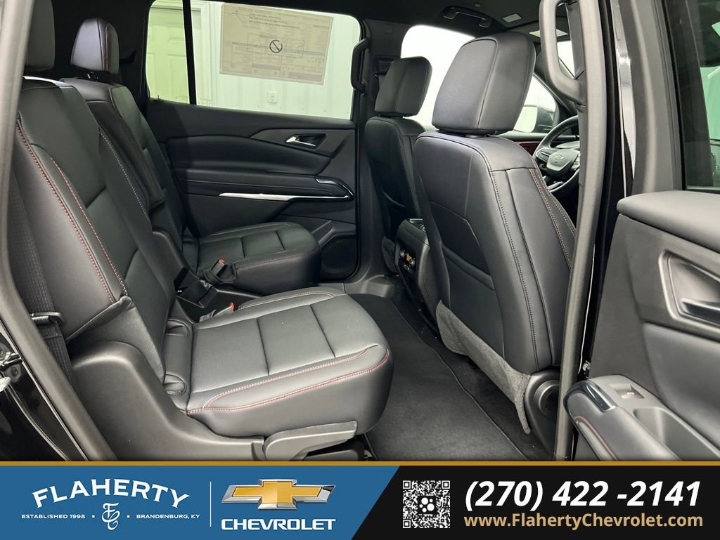 New 2026 Chevrolet Traverse Z71 w/ Driver Confidence Package AWD/4WD image 13