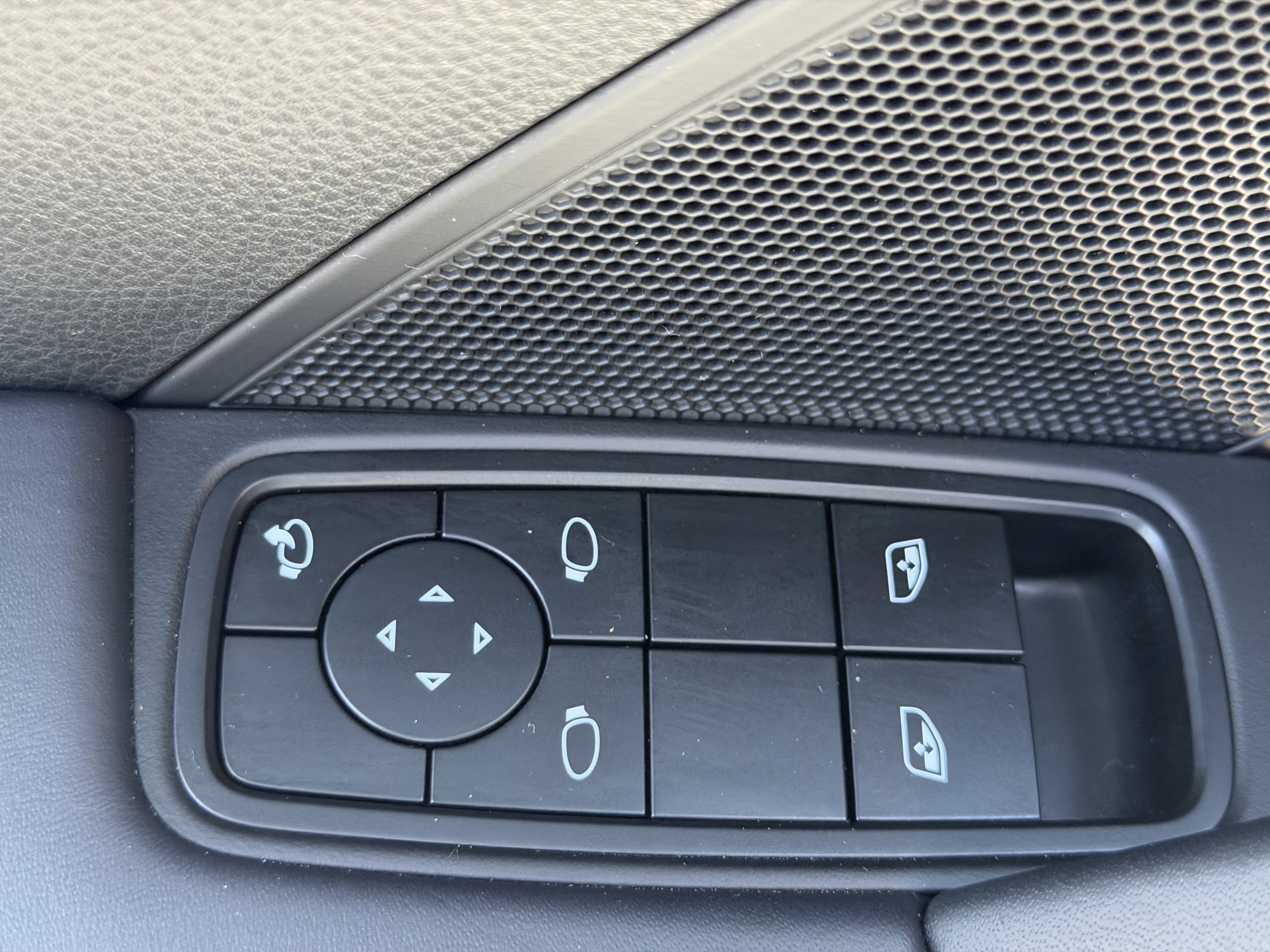 Certified 2024 Porsche 911 Carrera 4 AWD/4WD image 19