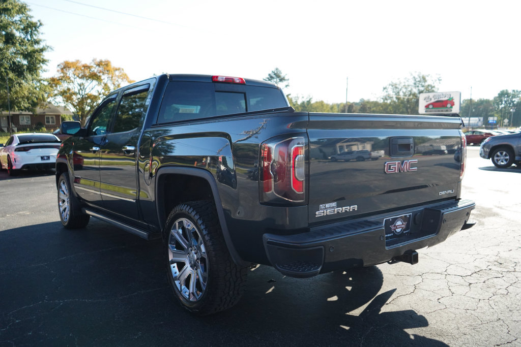 Used 2018 GMC Sierra 1500 Denali w/ Denali Ultimate Package AWD/4WD image 3