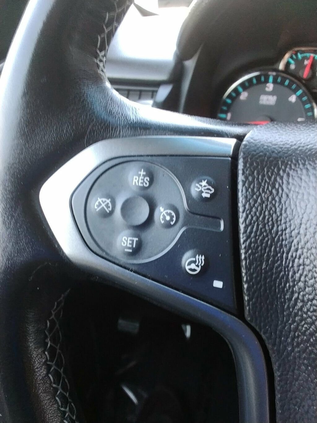 Used 2019 Chevrolet Tahoe LT w/ Luxury Package image 19