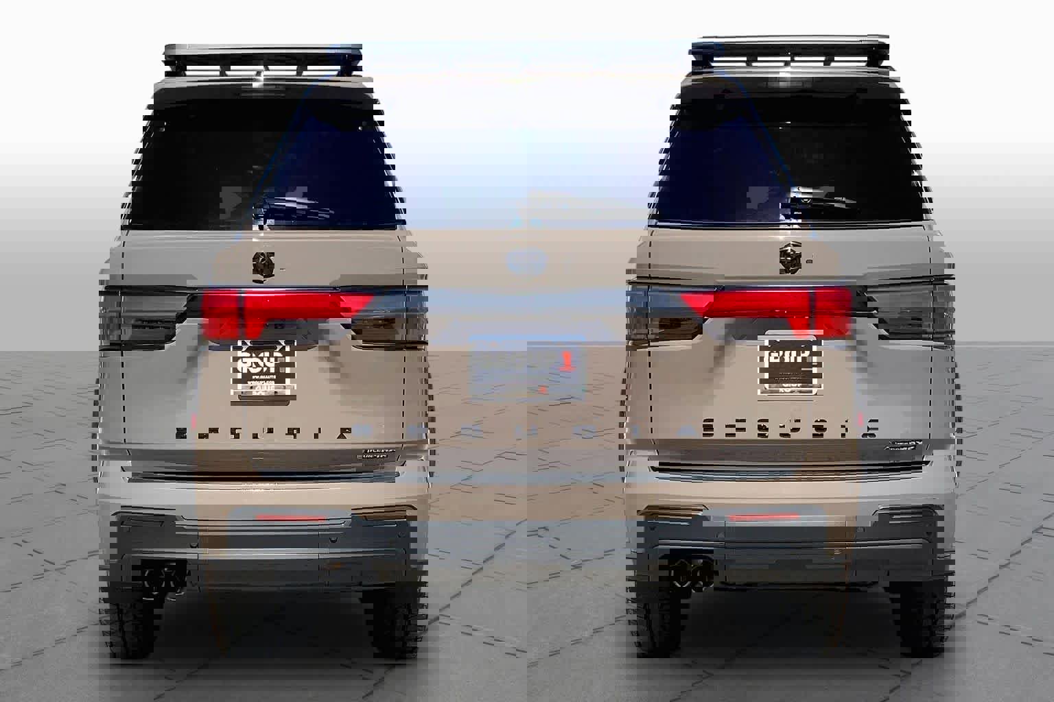 Used 2025 Toyota Sequoia TRD Pro AWD/4WD image 5