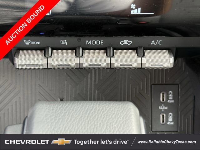 Used 2024 Toyota Tacoma TRD Off-Road AWD/4WD image 23