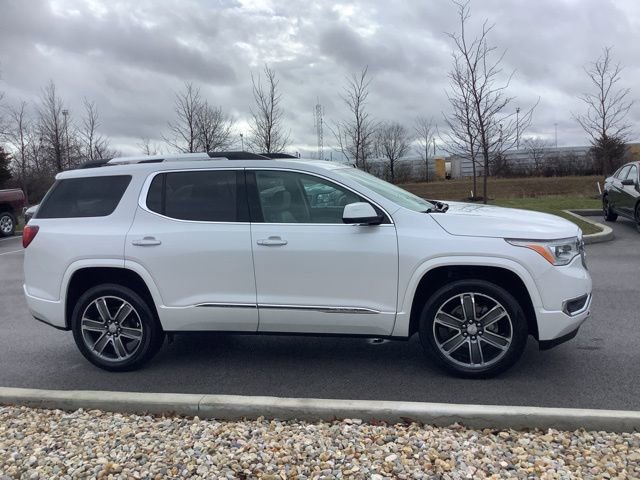 Used 2018 GMC Acadia Denali w/ Technology Package image 4