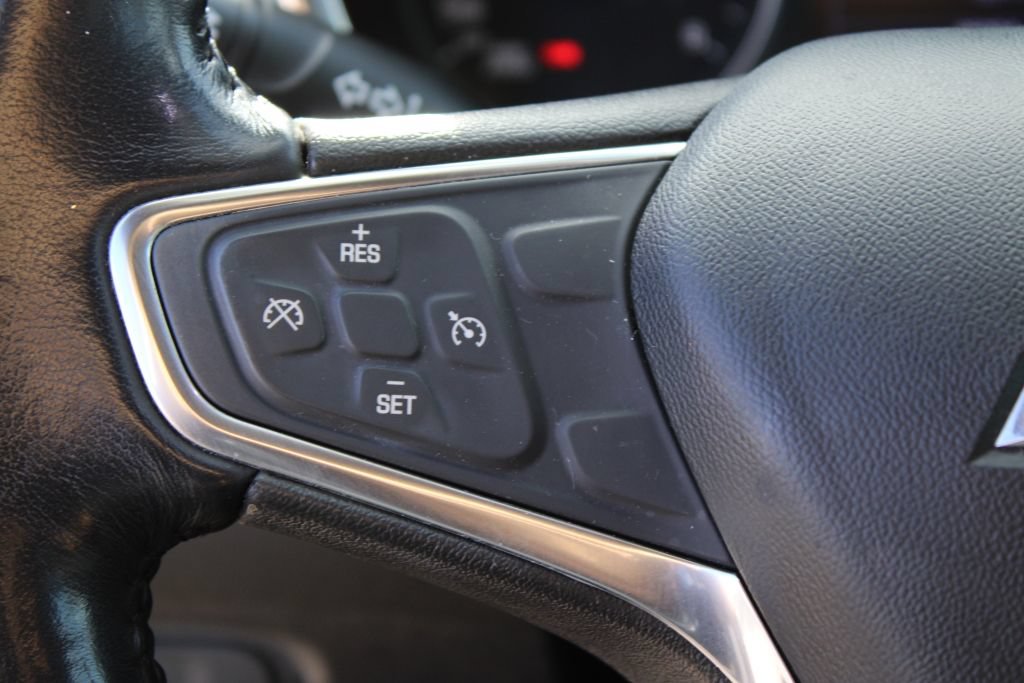 Used 2019 Chevrolet Equinox LT FWD image 25