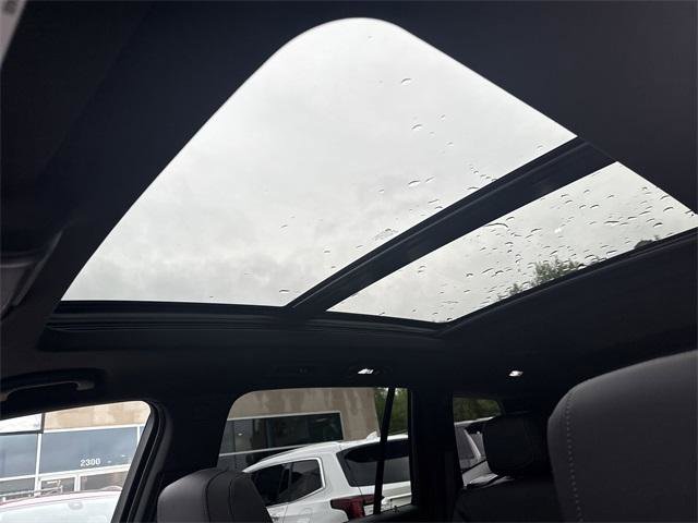 New 2025 Cadillac XT6 Sport w/ Technology Package image 19