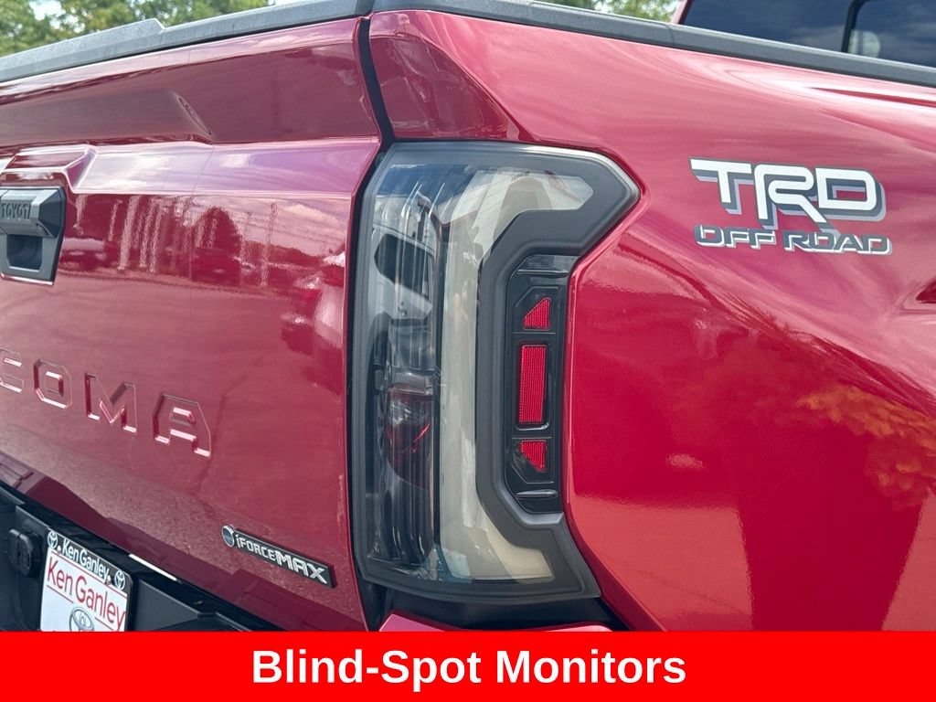 Used 2024 Toyota Tacoma TRD Off-Road w/ TRD Off Road Upgrade Package AWD/4WD image 9