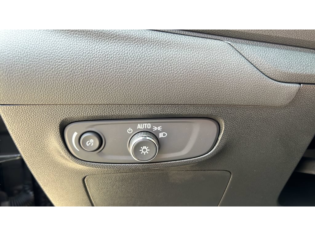 Certified 2025 Buick Encore GX Avenir w/ Avenir Technology Package AWD/4WD image 23