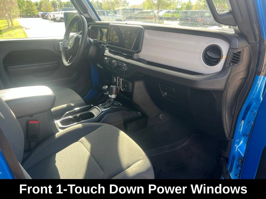 Used 2024 Jeep Wrangler Unlimited Sport AWD/4WD image 9