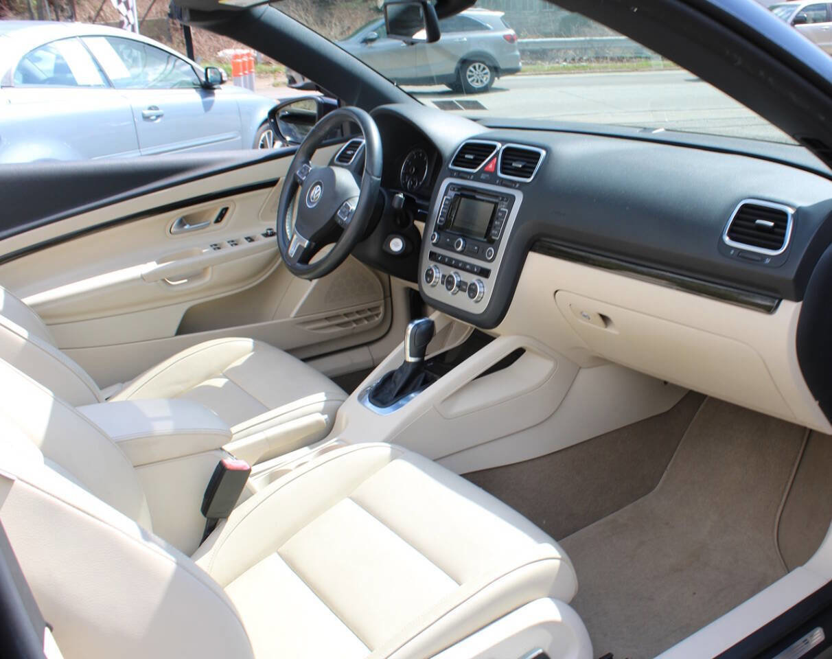 Used 2013 Volkswagen Eos Lux image 37