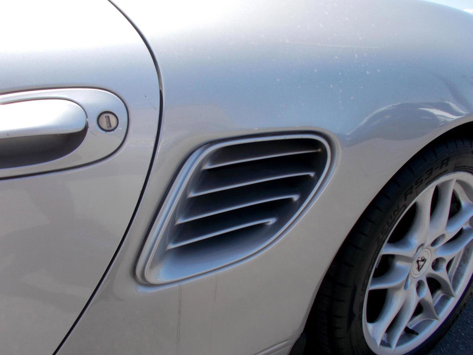 Used 2004 Porsche Boxster image 13