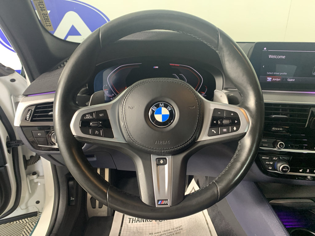 Used 2020 BMW 530i xDrive w/ M Sport Package AWD/4WD image 21