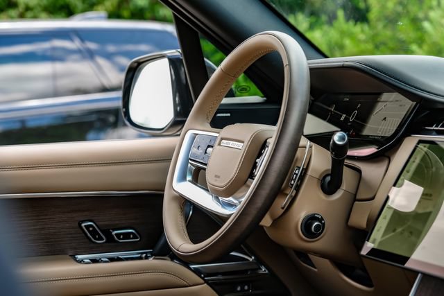 New 2026 Land Rover Range Rover SE AWD/4WD image 18