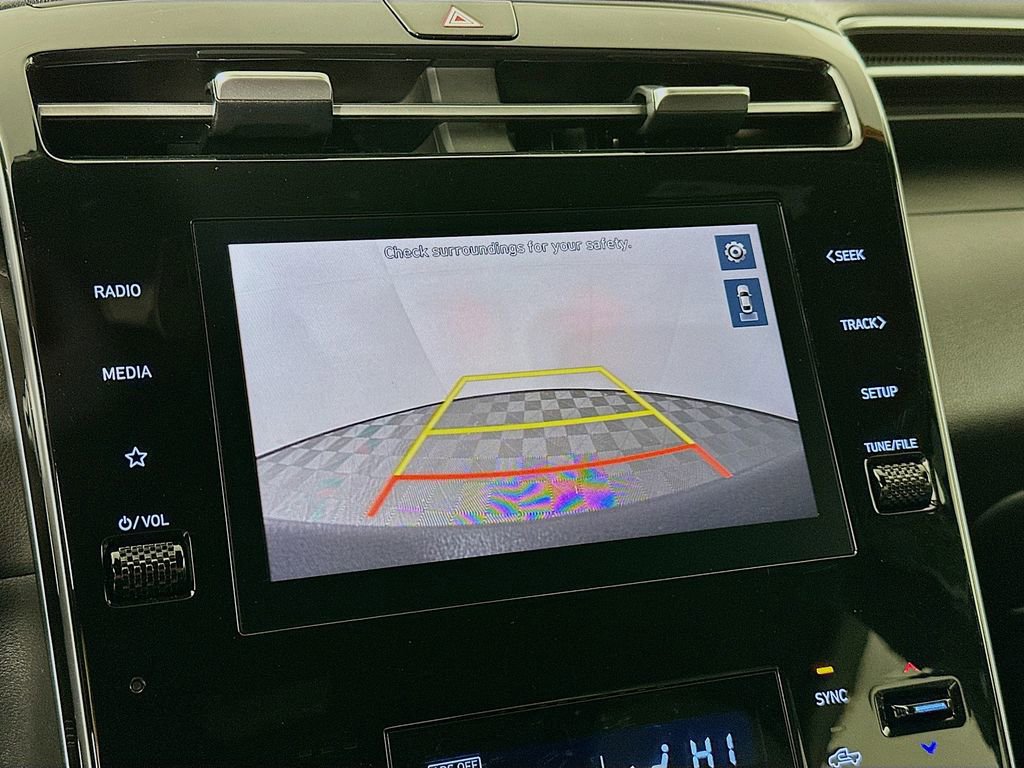 Used 2024 Hyundai Santa Cruz SEL image 18