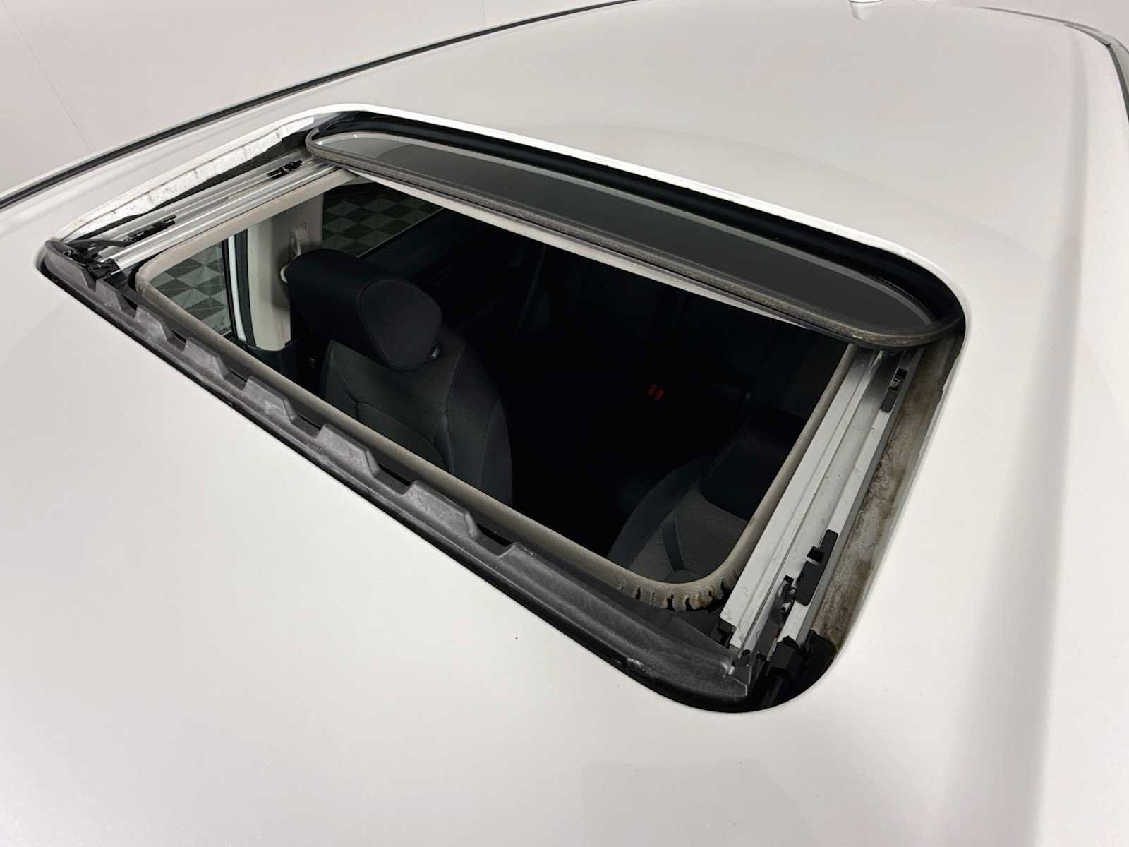 Certified 2025 Honda CR-V EX image 20