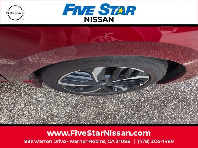 Used 2025 Nissan Versa SR w/ Trunk Package FWD image 12