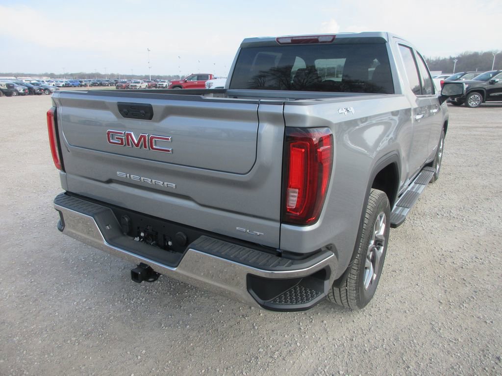 New 2026 GMC Sierra 1500 SLT image 5