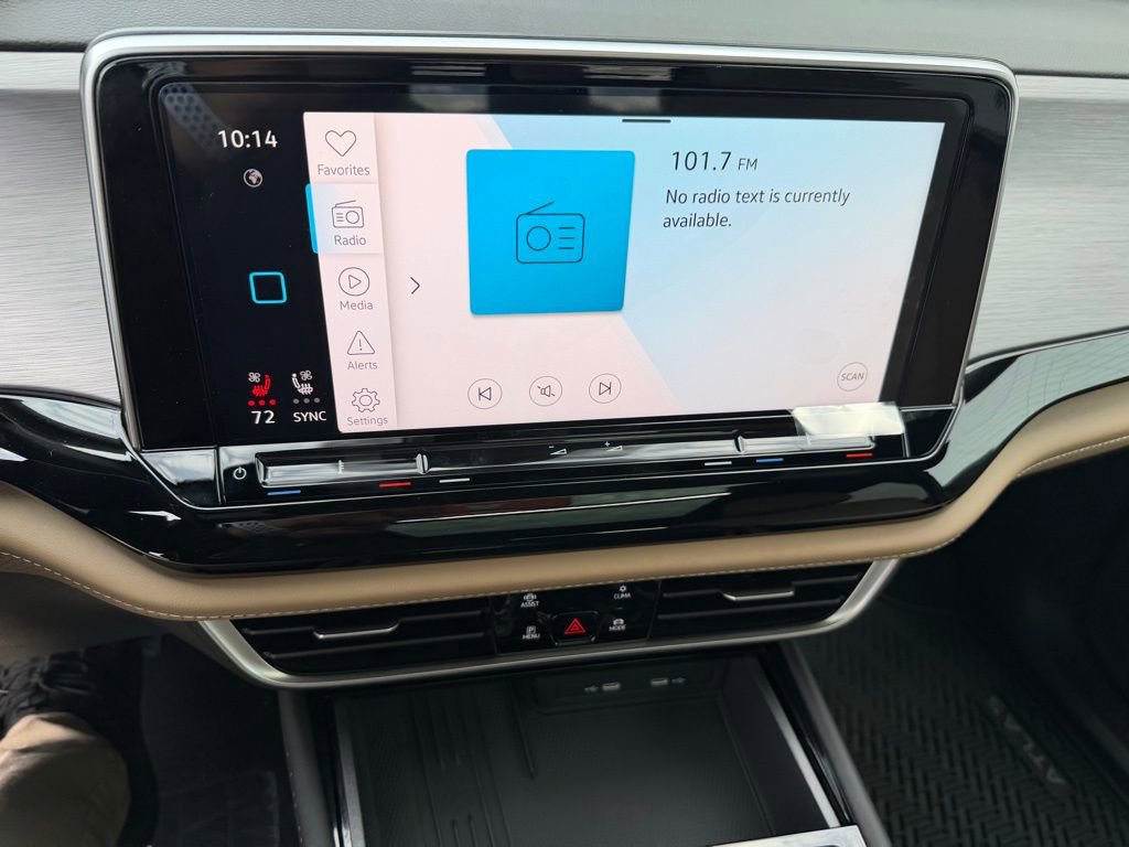 New 2026 Volkswagen Atlas Cross Sport SE image 25