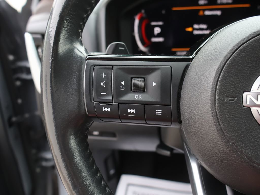 Used 2023 Nissan Rogue Platinum w/ Platinum Premium Package FWD image 25