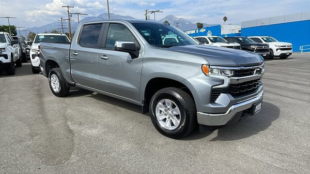 Used 2024 Chevrolet Silverado 1500 LT w/ LPO, Dark Essentials Package AWD/4WD image 28
