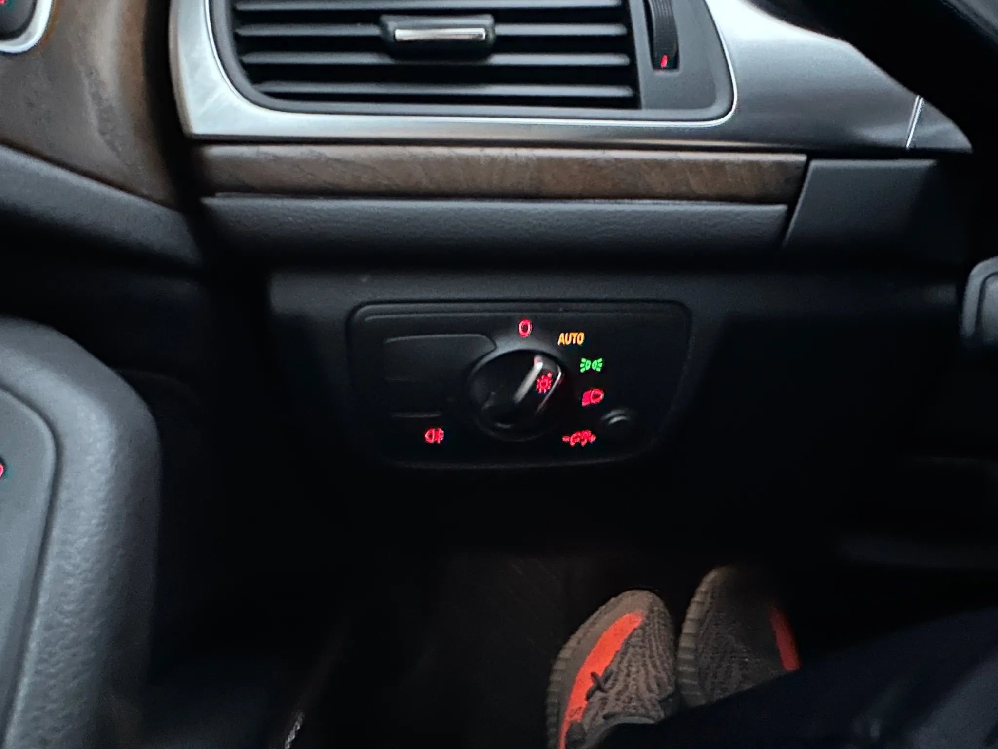 Used 2015 Audi A6 2.0T Premium Plus w/ Premium Plus Package image 26