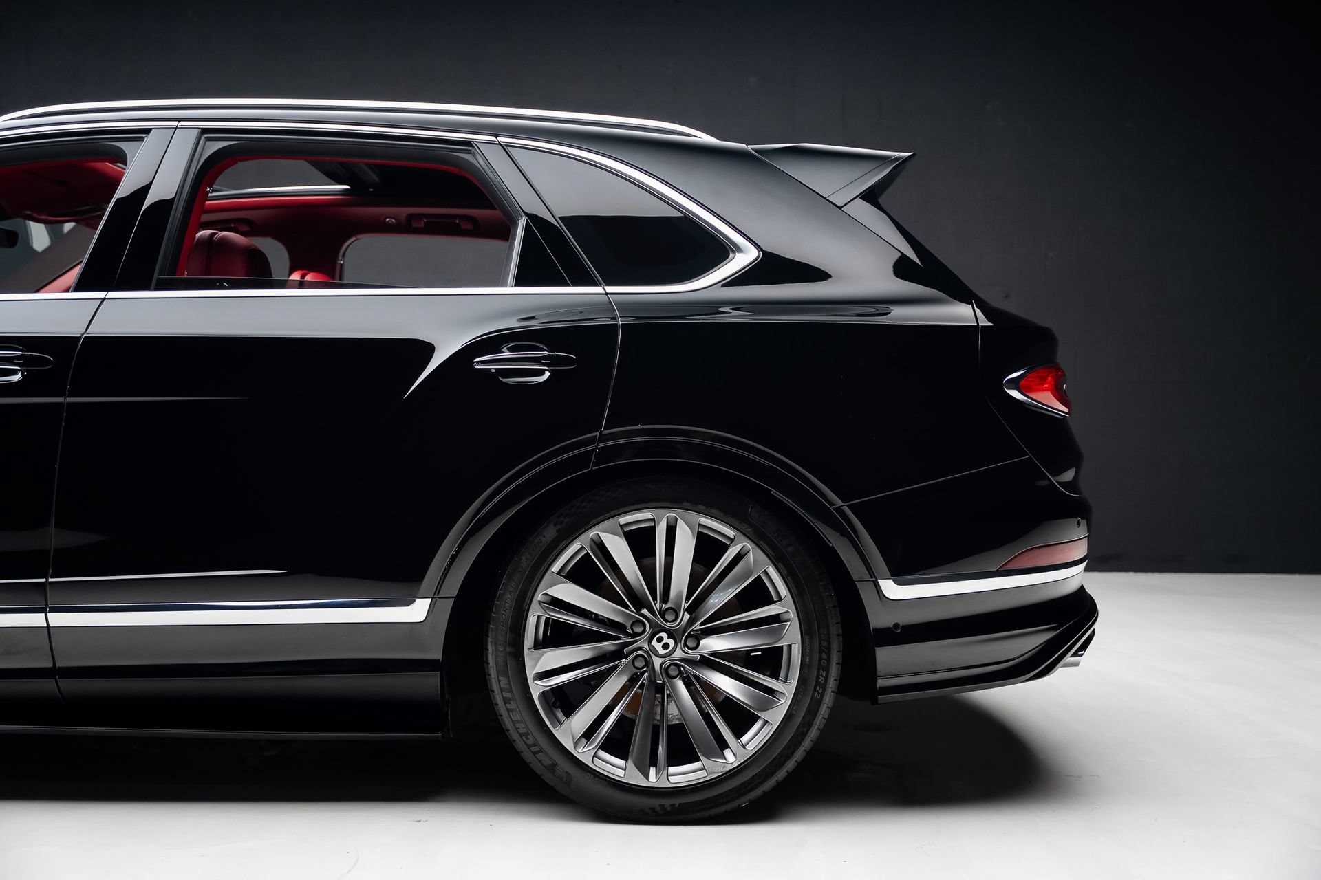 Used 2022 Bentley Bentayga Speed AWD/4WD image 20