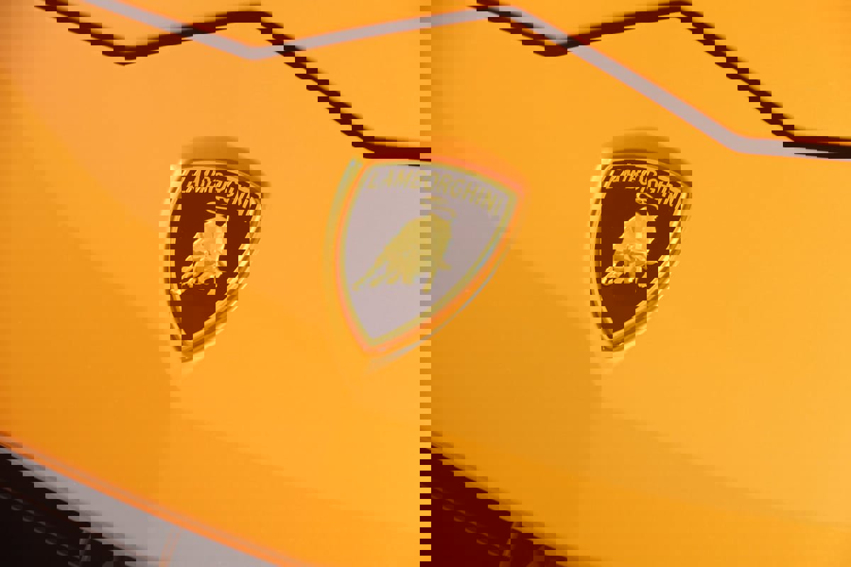 Used 2021 Lamborghini Urus image 25