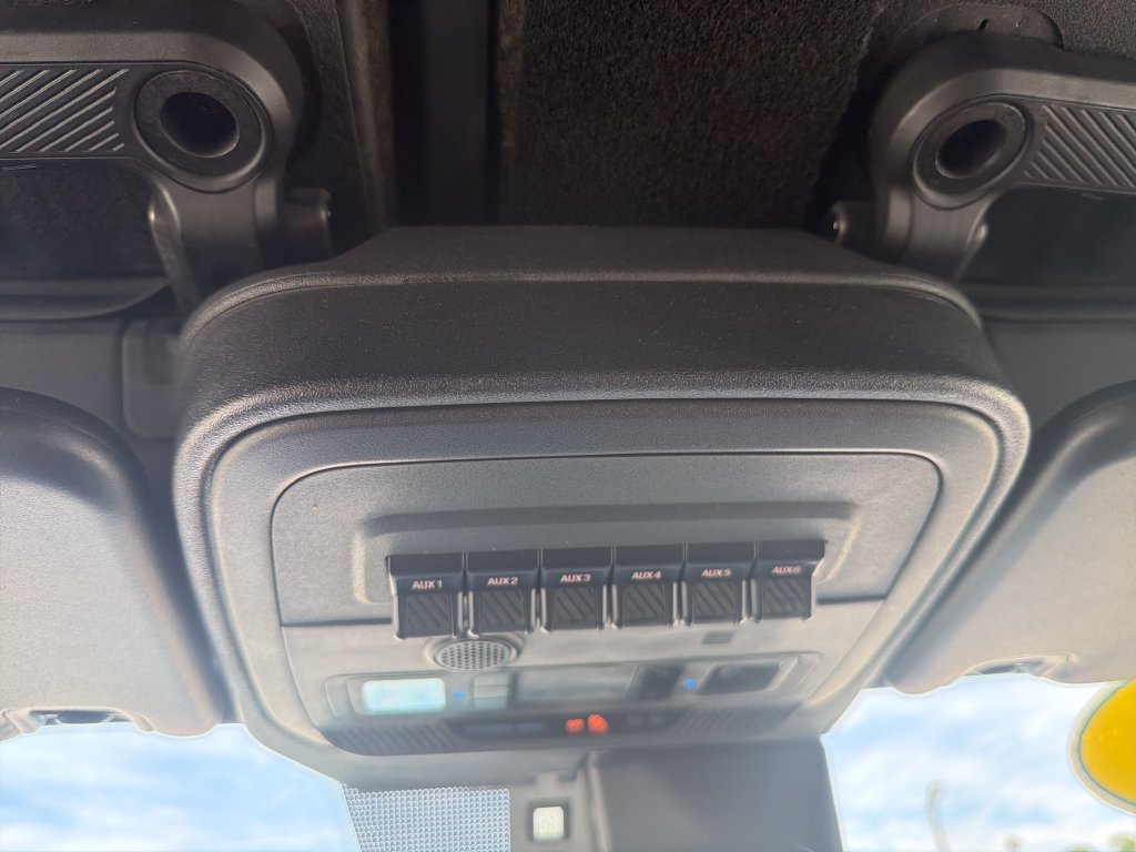 Used 2023 Ford Bronco Black Diamond w/ Sasquatch Package AWD/4WD image 24