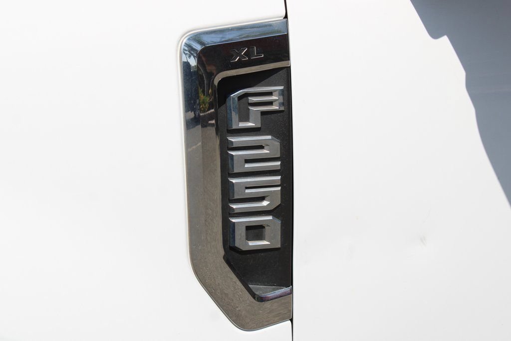 Used 2018 Ford F250 XL w/ Power Equipment Group RWD image 43