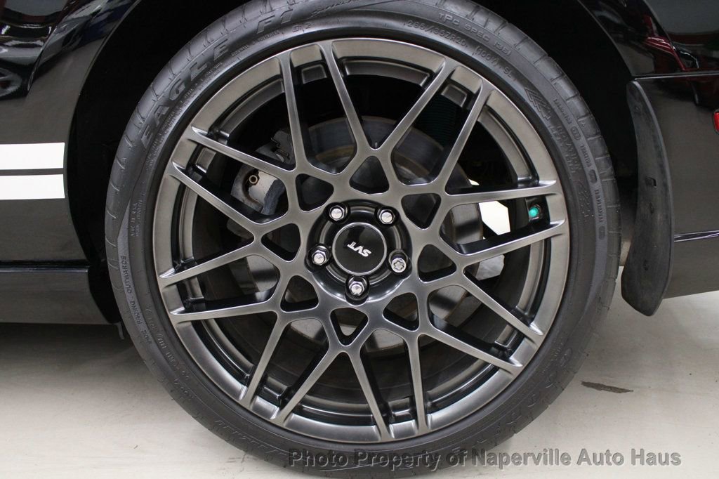 Used 2013 Ford Mustang Shelby GT500 RWD image 11