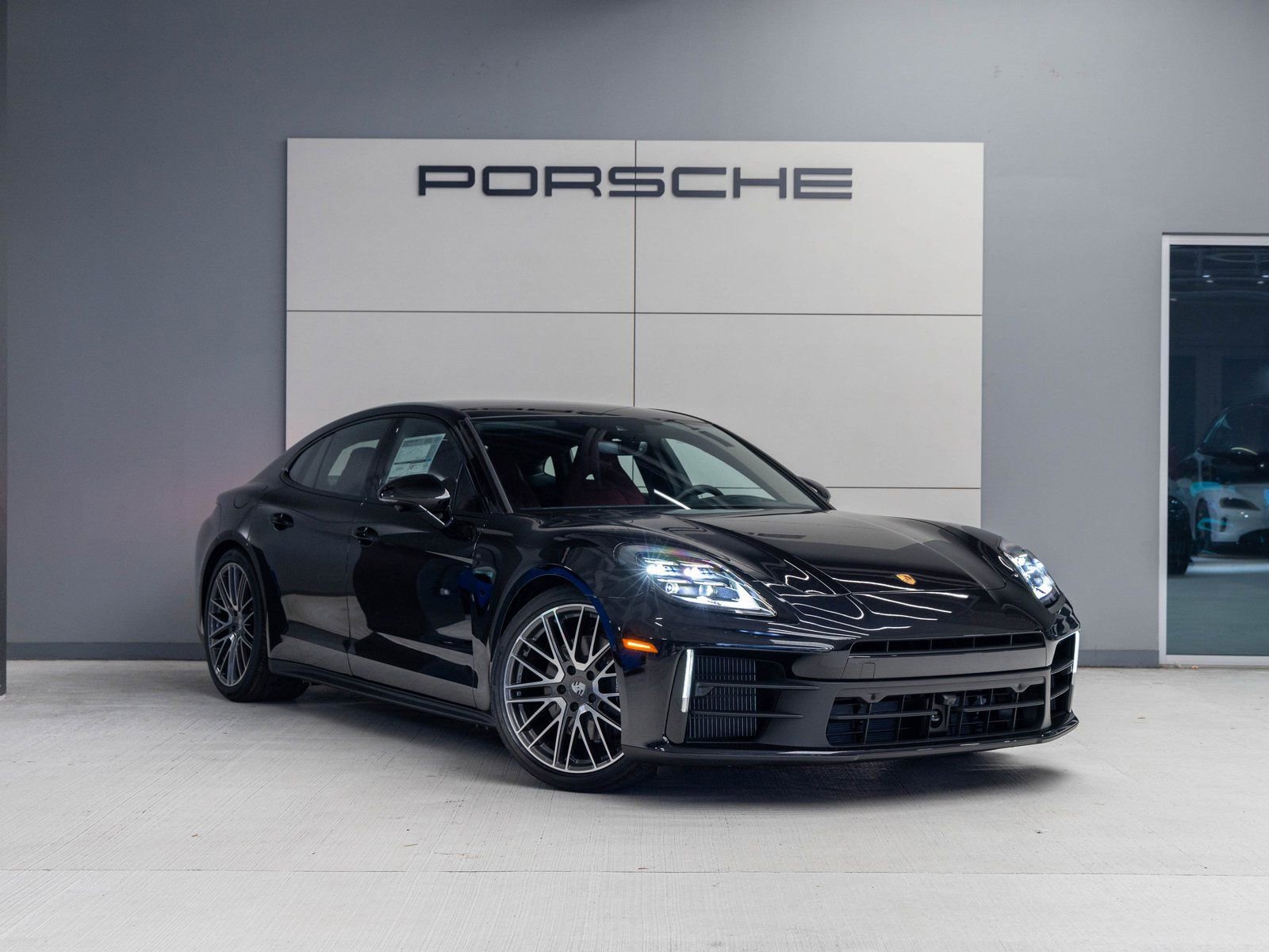 New 2026 Porsche Panamera 4 AWD/4WD image 9