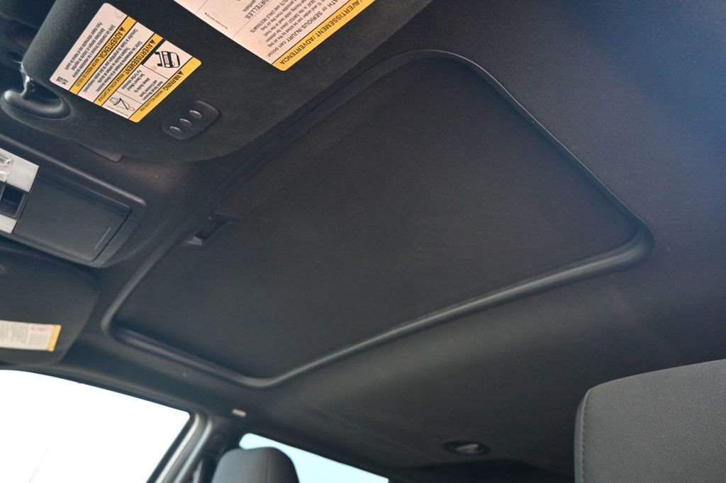 Used 2017 Ford Expedition XLT image 17