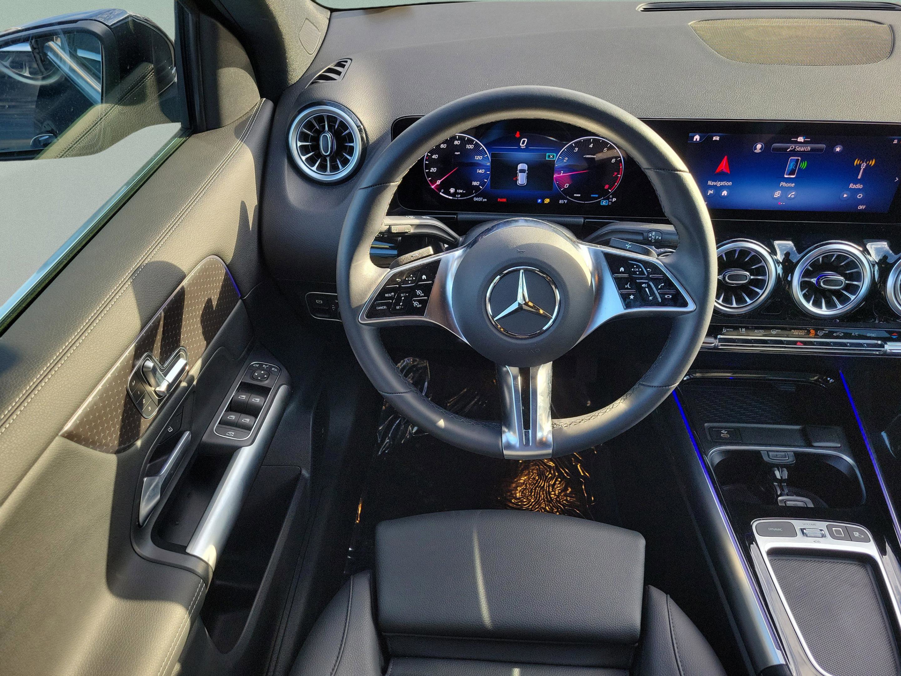 Certified 2025 Mercedes-Benz GLA 250 image 18