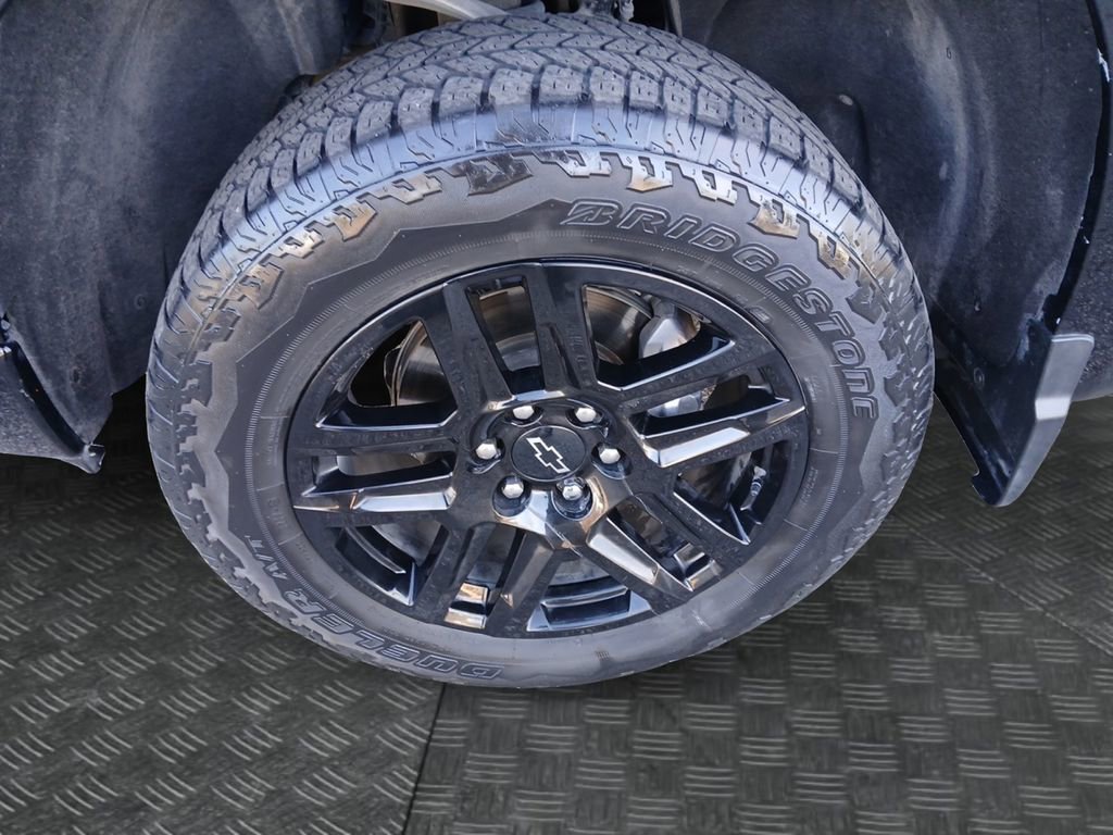 Used 2023 Chevrolet Silverado 1500 LT Trail Boss w/ Convenience Package II image 23