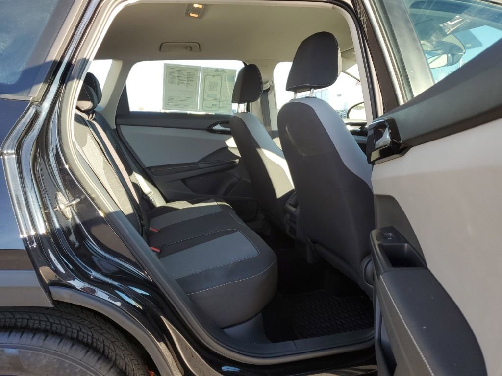 Used 2024 Volkswagen Taos S image 36