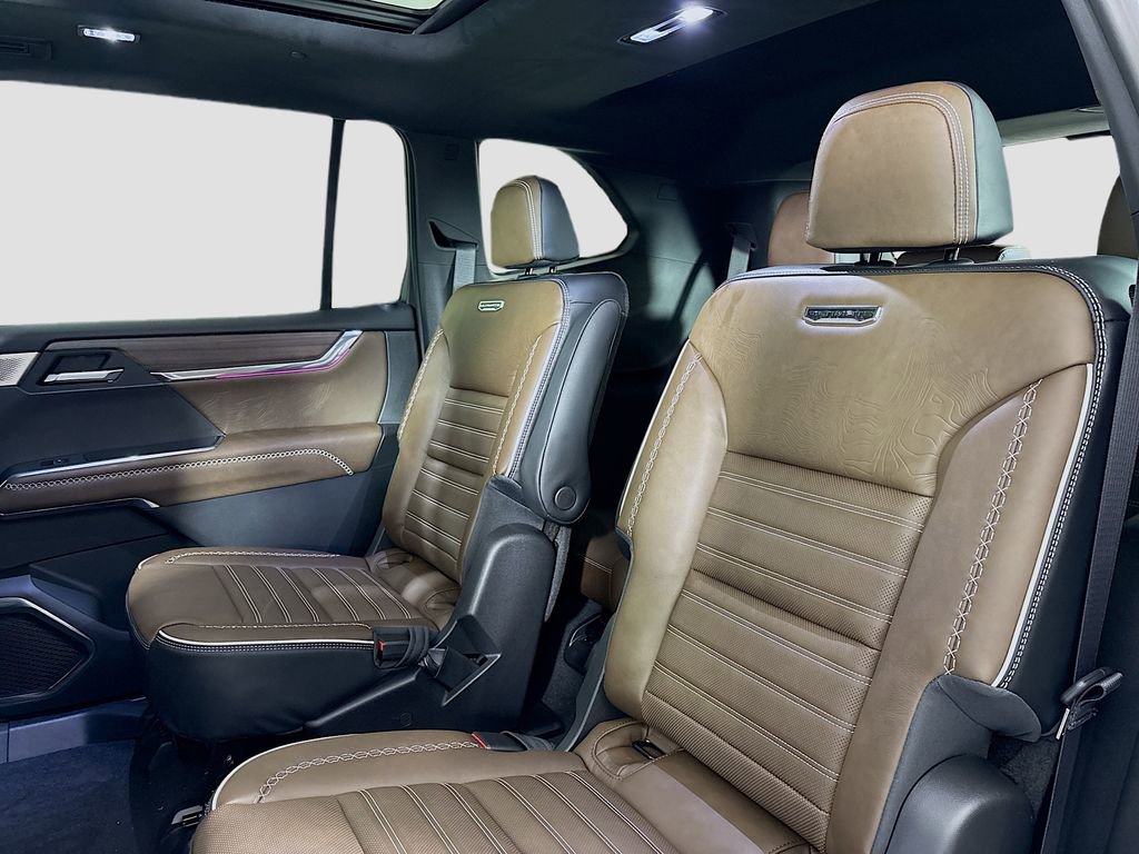 New 2026 GMC Acadia Denali Ultimate AWD/4WD image 25
