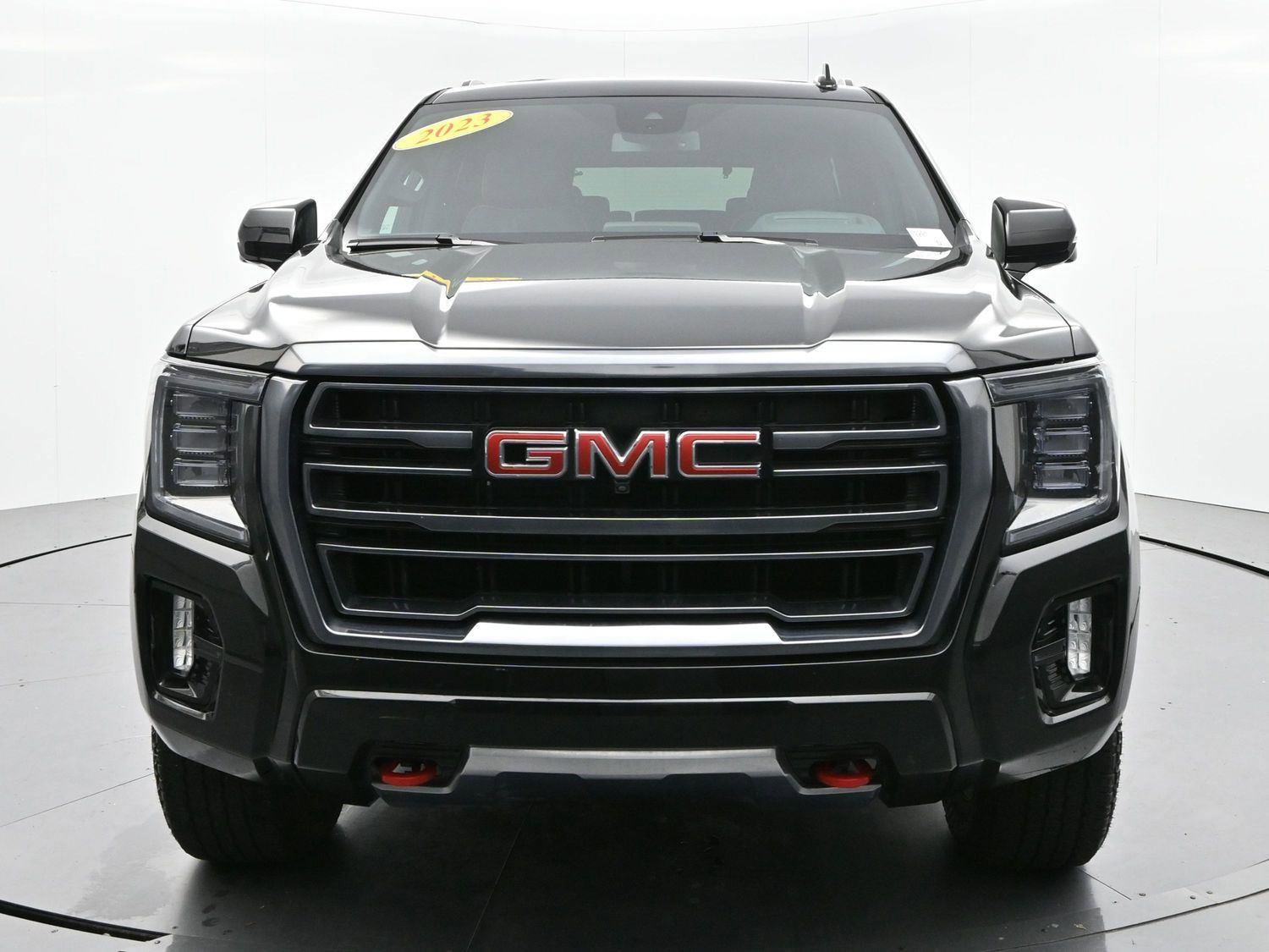 Used 2023 GMC Yukon AT4 w/ AT4 Premium Plus Package image 2