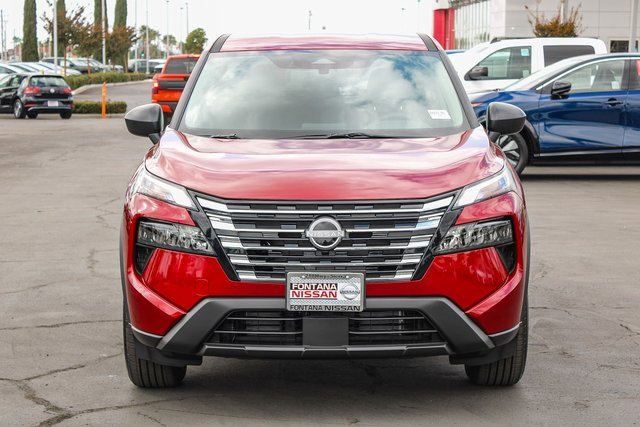 New 2026 Nissan Rogue S image 2